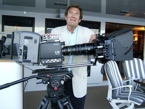 Trevor Steele, Emit, et le prototype de la caméra Sony équipée du nouveau zoom Zeiss Digiprime 17-112 mm