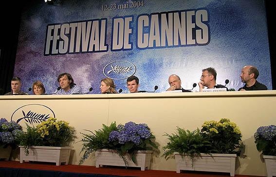Conférence de presse d'Emir Kusturica - A droite Michel Amathieu, AFC