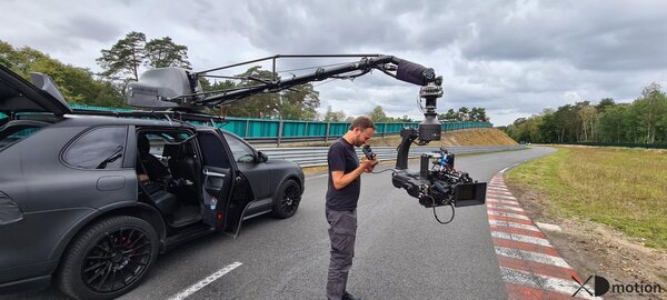 Tournage Dacia à Mortefontaine