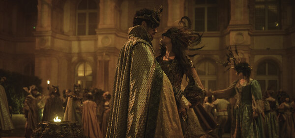 Le bal de Buckingham - Photogramme