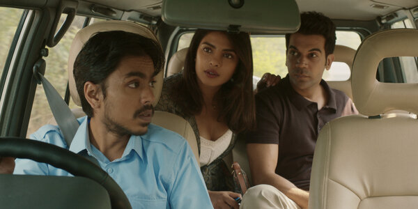 Adarsh Gourav, Priyanka Chopra Jonas et Rajkummar Rao - Photo Netflix © 2021