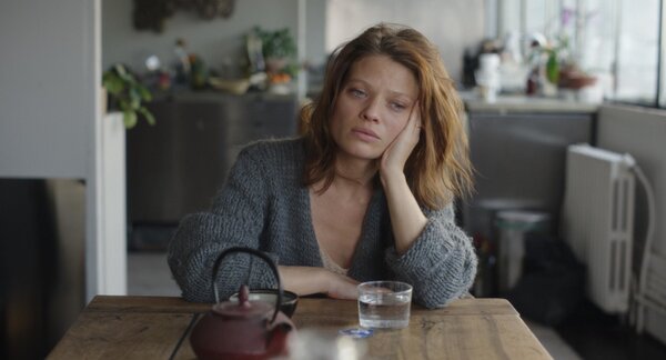Mélanie Thierry dans "Pas de deux", de Yaël Cojot-Goldberg, photographié par Denis Lenoir, AFC, ASC.