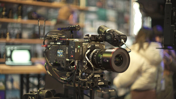 Sony Venice avec Rialto et Primo 70-40 mm à motorisation interne.