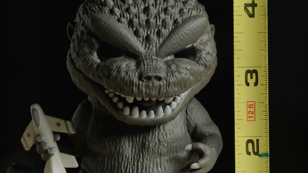 Ensō Prime 150 mm - Focus : 0,77 m (30 in). Sujet : Godzilla (1954) par Funko Pop