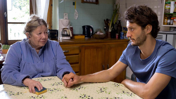 Françoise Lebrun et Pierre Niney - The Jokers Films