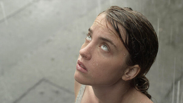 Adèle Haenel - Nord-Ouest Films / Tiberius Film