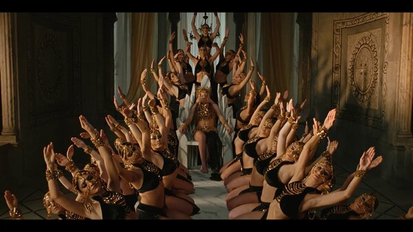 Le clip vidéo "Horra", du groupe Mayyas, réalisé par Nadim Cherfan, étalonné par Marine Starke