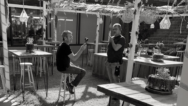 Yves Cape et le gaffer Natcho Sanchez