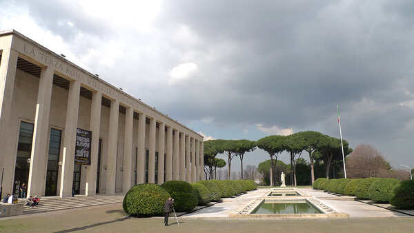 Le "Salone delle Fontane", quartier de l'EUR à Rome - Photo Rémy Chevrin