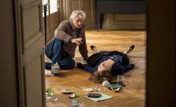 Paul Verhoeven et Isabelle Huppert sur le tournage de "Elle" - DR