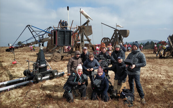 Equipe image - De bas en haut : Fleur Tognet et Amandine Hanse-Balssa, Alexandre Astier, Léna Delorme, Pierre Witzand et Arthur Chassaing, Nathan Bouillard, Laurent Bourgeat et Jean-Marie Dreujou