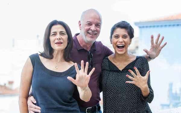 Philippe Van Leeuw et Hiam Abbass, à gauche, au Festival d'Angoulême - Photo Renaud Joubert / <i>La Charente libre</i>