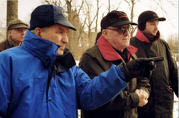 Jerzy Wójcik and Witold Sobociński on set of “Wrota Europy”