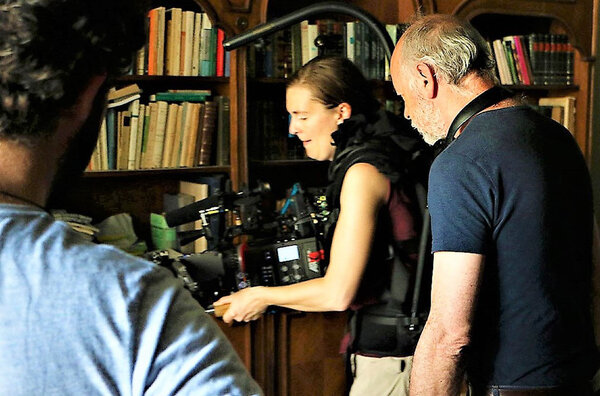 Virginie Surdej et Philippe Van Leeuw sur le tournage d'"Une famille syrienne"