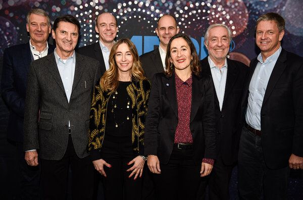 Le staff de direction d'Arri lors de la soirée d'ouverture - De g. à d. : Walter Trauninger, Franz Kraus, Stephan Schenk, Natasza Chroscicki, Markus Zeiler, Natacha Vlatkovic, Christian Léonard et D<sup class="typo_exposants">r</sup>. Joerg Pohlman