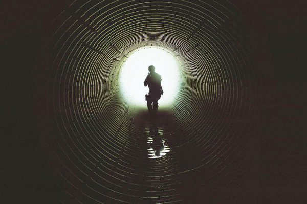 Le directeur de la photographie Roger Deakins, BSC, ASC, parle de son travail sur "Sicario", de Denis Villeneuve Un gentleman de la photo