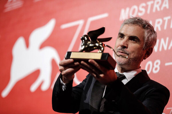 Alfonso Cuarón reçoit le Lion d'or