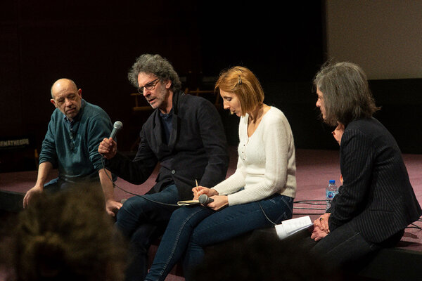 De g. à d. : Bruno Delbonnel, Joel Coen, Anaïs Duchet (traductrice) et Pauline de Raymond (Cinémathèque française) - Photo Hypergonar