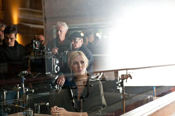 Sandrine Kiberlain et, derrière elle, Jean-Claude Larrieu et Philippe Le Guay sur le tournage de "Floride" - Photo Séverine Brigeot