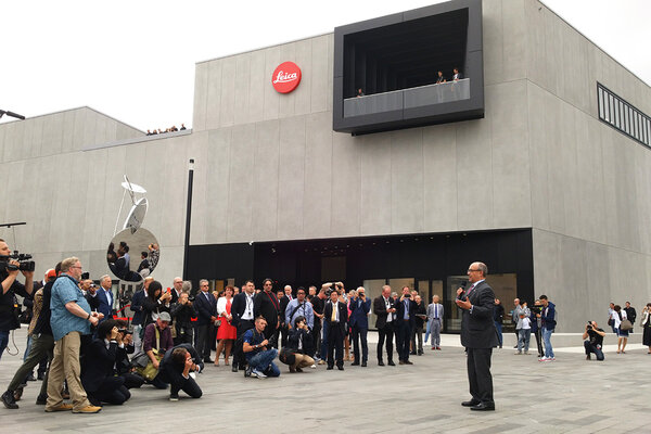 Andreas Kaufmann annonce le changement de nom de CW Sonderoptic pour Leitz Cine Weltzar - Photo Vincent Jeannot