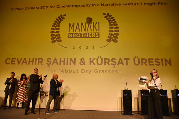 Cevahir Şahin et Kürşat Üresin, Caméra 300 d'or pour "Les Herbes sèches" - Photo ICFF Manaki Brothers