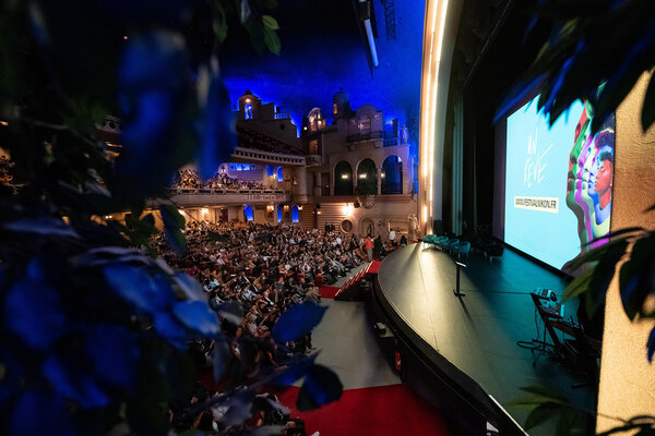 La scène du Grand Rex - Photo Pauline Maillet / Nikon Film Festival