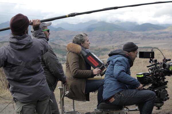 Sur le tournage des "Filles du soleil"