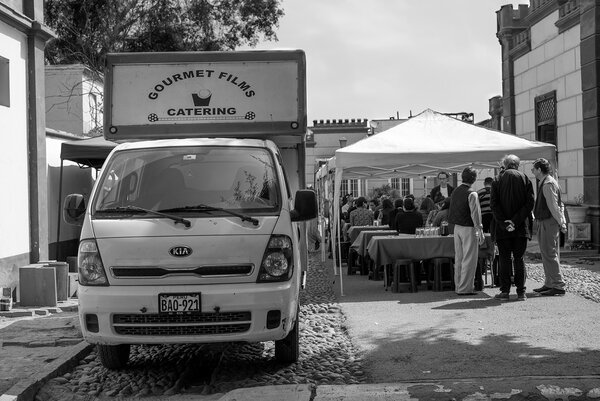 Le 2 août 2024 - Cantine | Photo Gilles Porte (Nikon D750, Nikkor 50 mm f1.8) - « Hello everybody ! As we will be introducing “Veggie Tuesday” in the project due to project requirements. This applies to maintenance, lunches and dinners (only on Tuesday). I hope you understand and enjoy one day a week eating differently. » (Angela, Production coordinator)