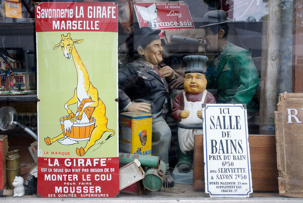 Paris 20e, 1er mai - "Les Nouvelles aventures de Laurel et Hardy & Co" - Photo Jean-Noël Ferragut