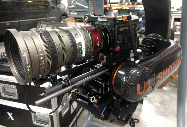 Gyro-stabilized head Shotover G1 equipped with the Red Monstro camera and Angenieux 48-130mm lens