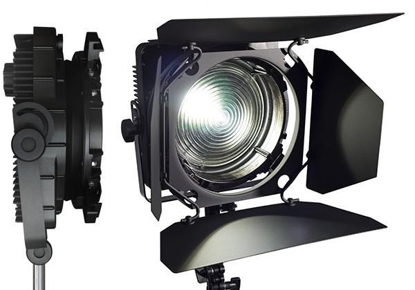 Ciné Lumières de Paris présente le projecteur Zylight F8 LED Fresnel