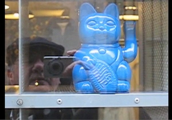 Chris' legacy: the owl and the cat named Guillaume By Jimmy Glasberg, AFC