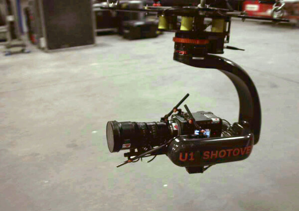 Cablecam 2 axes avec Shotover G1