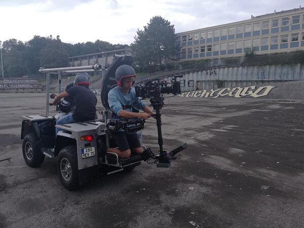 Shooting from a quad - Photo Pierre Maillis-Laval