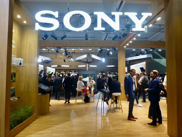 Sur le stand Sony - Photo Françoise Noyon
