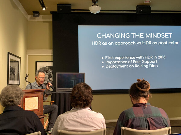 Armando Salas presenting his approach to HDR