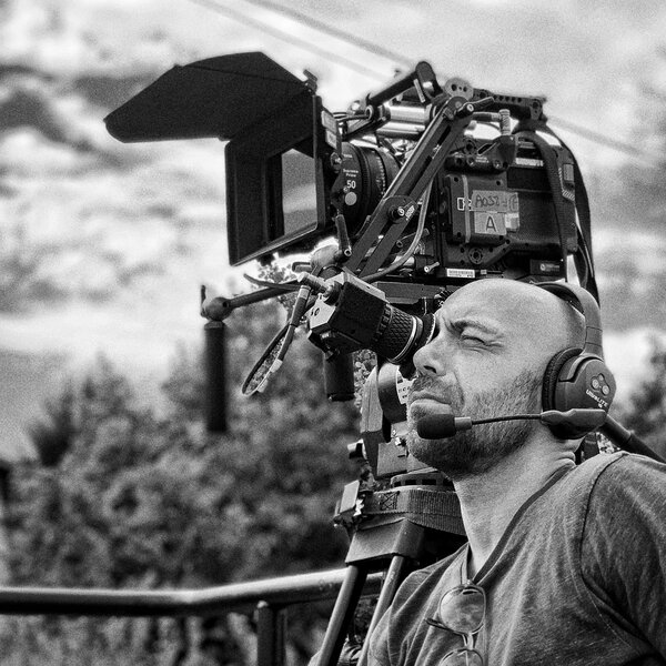 Éric Dumont sur le tournage de "Suprêmes"