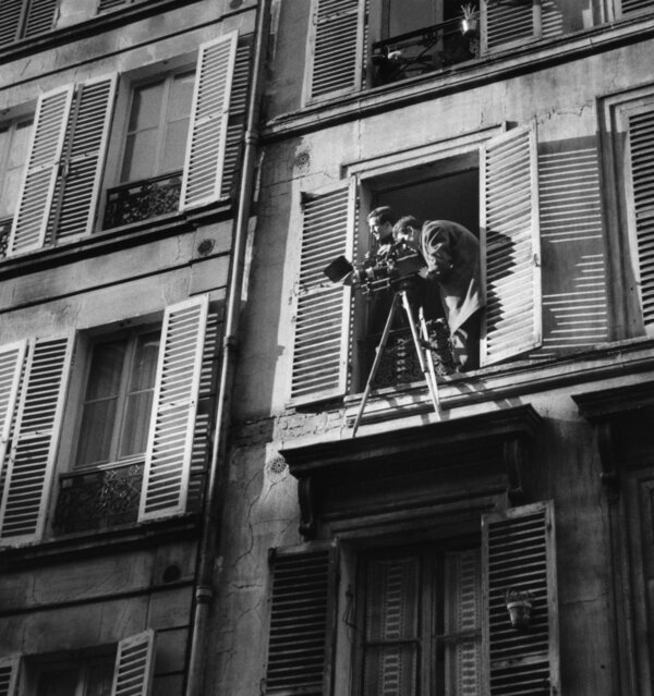 François Tuffaut et Raoul Coutard sur le tournage de "Antoine et Colette", en 1962 - Photo Raymond Cauchetier
