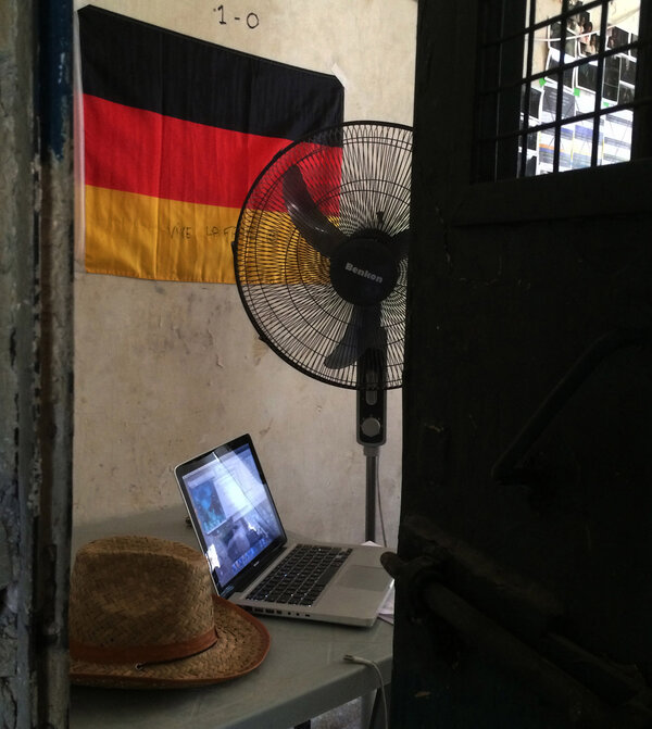 1-0, long live France! - When I show up in “the camera cell” a flag – put up by Anton (clapper/loader) reminds me that I lost 50 Jordanian dollars by betting on France's winning the World Cup… <i>iPhone (Gilles, July Sunday 6)</i>