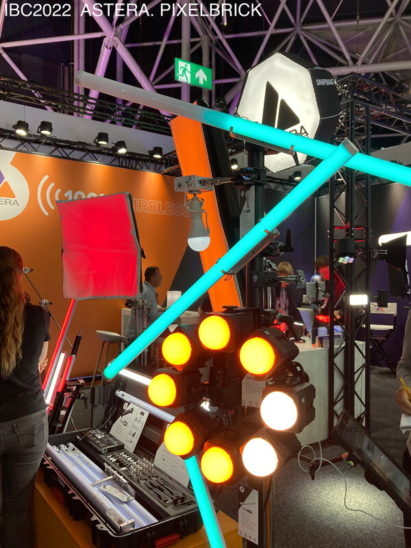 Sur le stand Astera