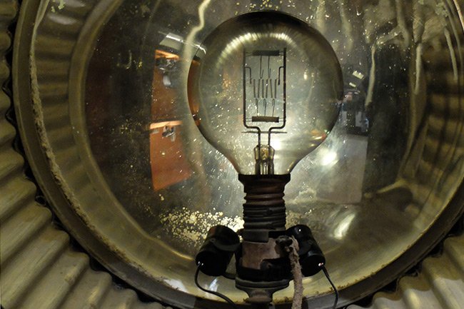 Derniers jours de l'exposition "La Machine Cinéma" à la Cinémathèque française