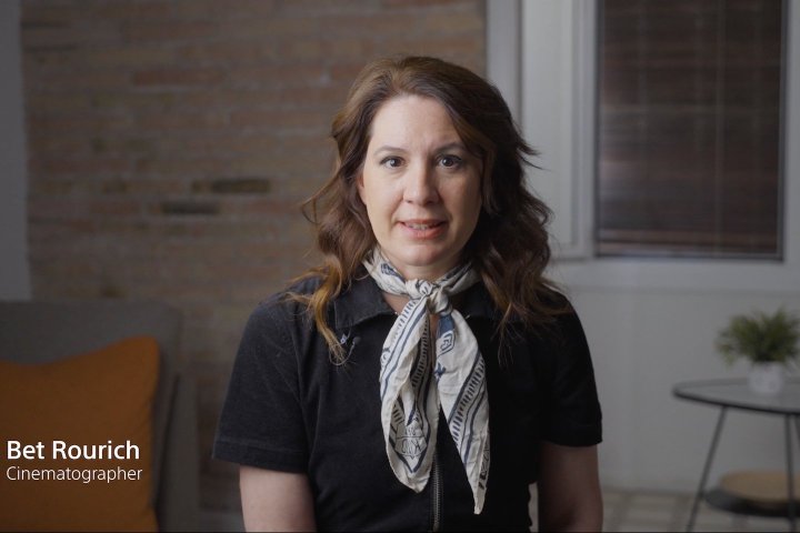 Sony présente un nouvel opus de "Scene Deconstruction" avec Bet Rourich, AEC, pour " Un Amor", d'Isabel Coixet