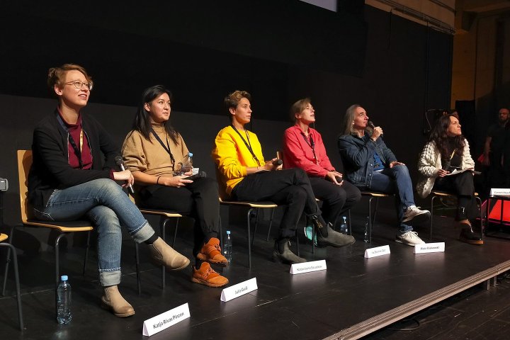 Un débat sur le thème du tournage des scènes d'intimité, sous l'égide de Sony par Margot Cavret