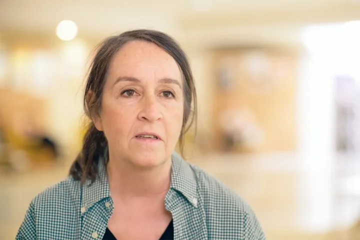 Jeanne Lapoirie, AFC, looks back on the filming of Christophe Honoré's "Mariage au goût d'orange" By François Reumont for the AFC