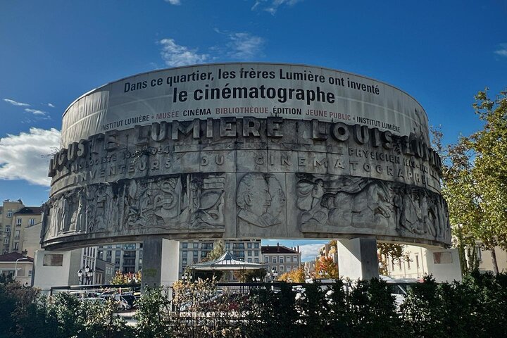 Le tournage de "La Sortie des usines Lumière" par Wim Wenders sous le regard de Guillaume Le Grontec, AFC