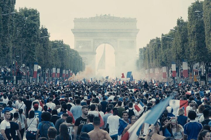 Regard sur Montfermeil Entretien avec le directeur de la photographie Julien Poupard, AFC, à propos de son travail sur "Les Misérables", de Ladj Ly