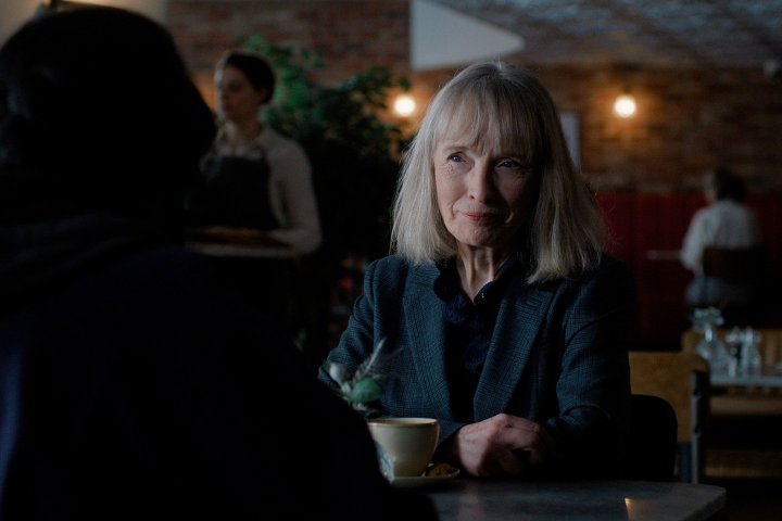 Alistair Little revient sur le tournage des trois premiers épisodes de "True Love", de Chloe Wicks "Le pacte des (vieux) loups", par François Reumont