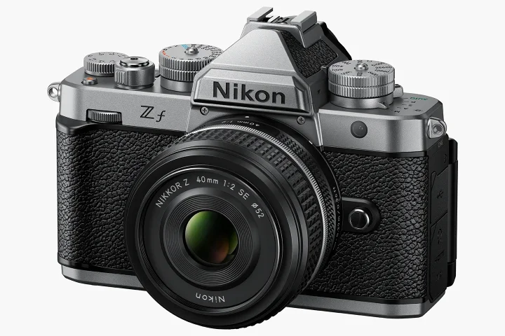 Nikon lance une nouvelle version argentée de l'emblématique Nikon Zf